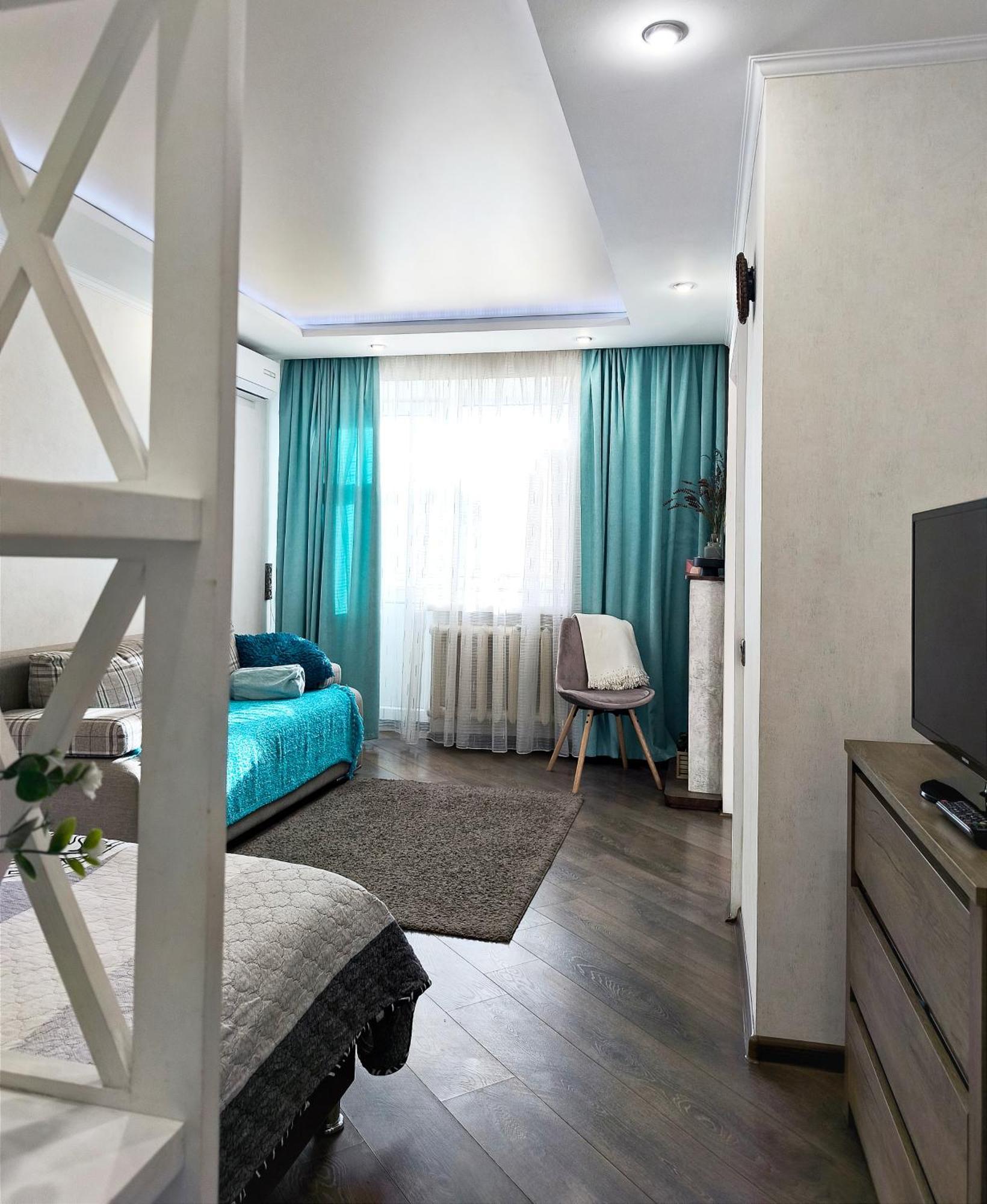Бирюзовый Стиль Cherníhiv Exterior foto